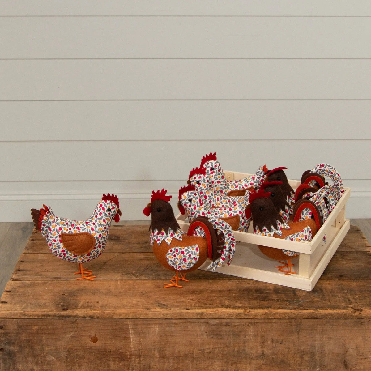 Crate Of 8 - Vintage Chickens (Pk/08 Ast) Audrey's