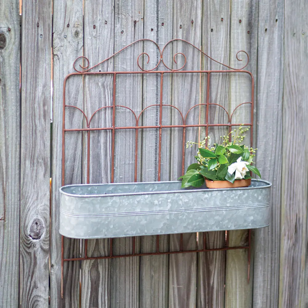 Garden Fence Planter Cozy Pines