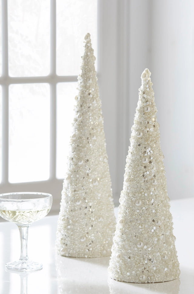 Pearl Cone Tree Cozy Pines
