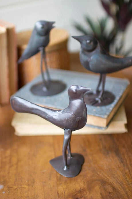 SET OF THREE BLACK ANTIQUE IRON BIRDS Kalalou