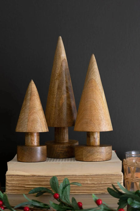 SET OF THREE TURNED WOODEN CHRISTMAS TREES Kalalou