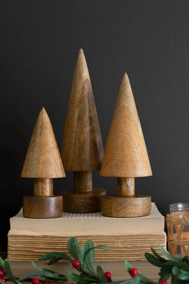 SET OF THREE TURNED WOODEN CHRISTMAS TREES Kalalou