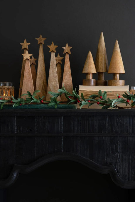 SET OF THREE TURNED WOODEN CHRISTMAS TREES Kalalou