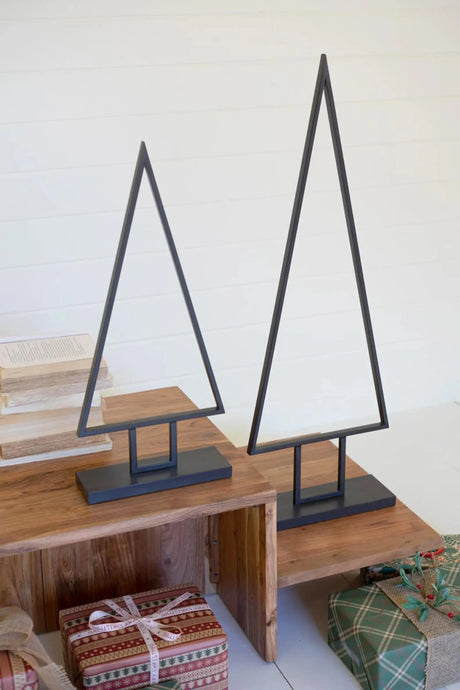 SET OF TWO IRON CHRISTMAS TREE TOPIARIES Kalalou
