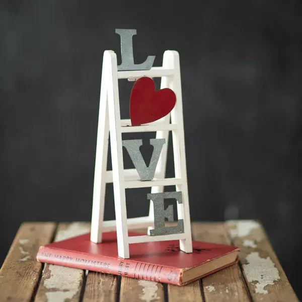 Tabletop Love Ladder Cozy Pines